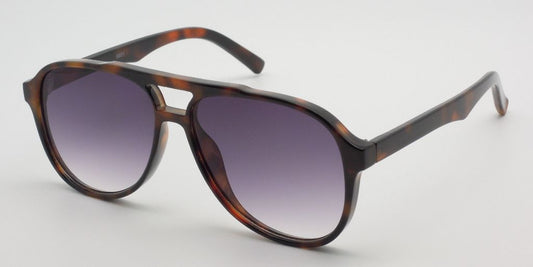 6601 - Classic Oval Shaped Aviator Plastic Sunglasses