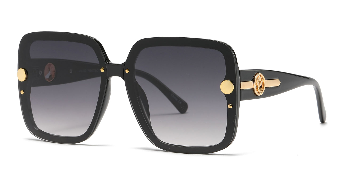 8135 - Plastic Square Sunglasses with Flat Lens
