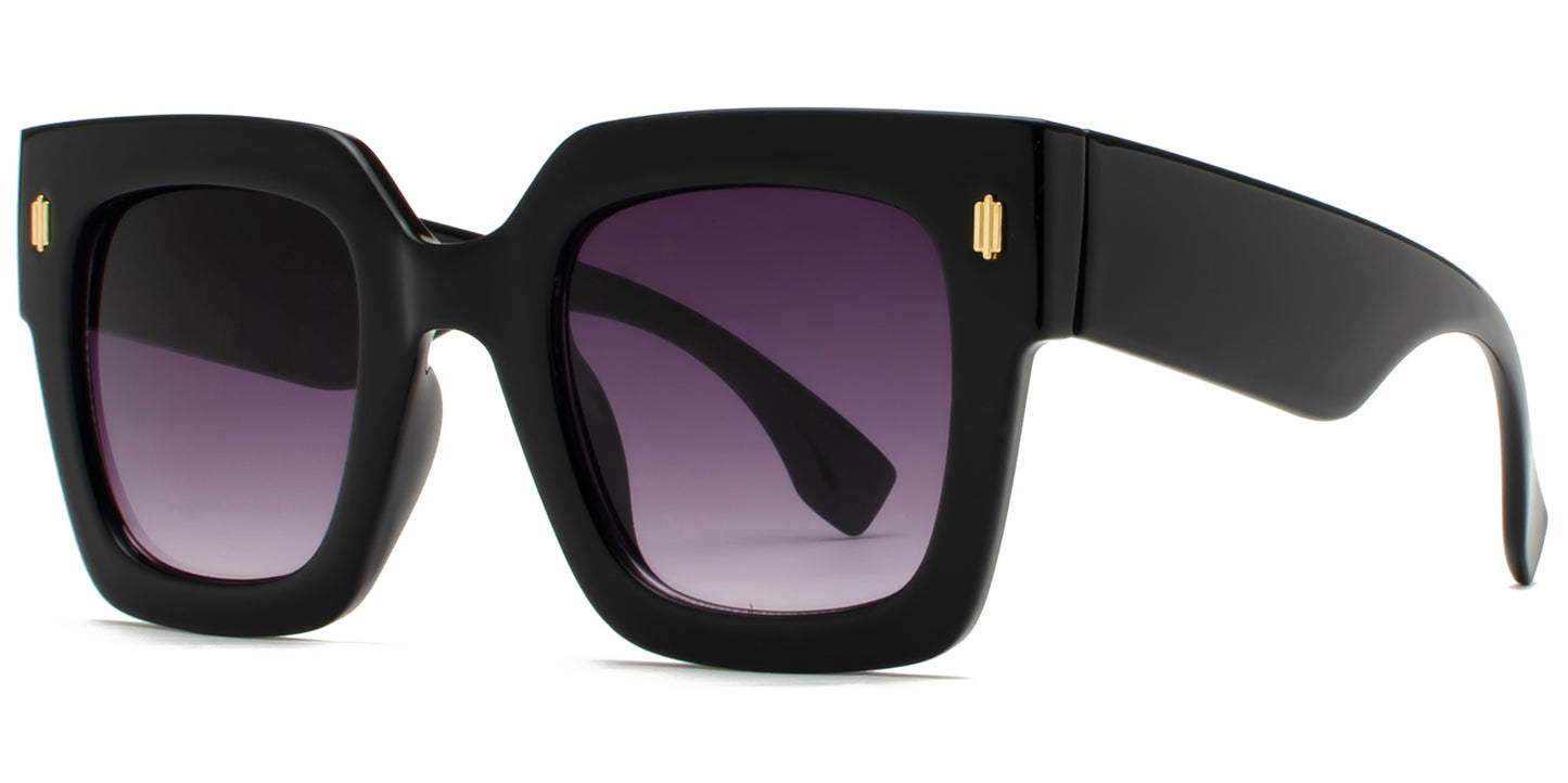 9017 - Fashion Square Sunglasses with Flat Lens