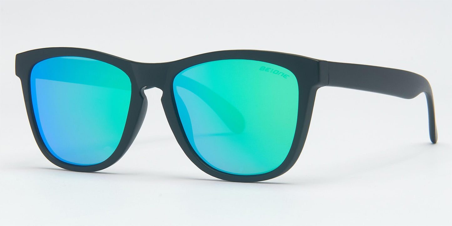 PL 3958 - Plastic Flat Lens 1.1 MM Polarized Sunglasses with Metal Hinge