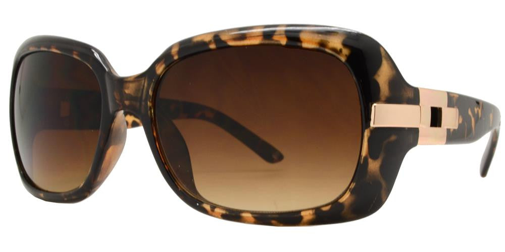 Wholesale - 7585 - Women's Fashion Metal Accent Sunglasses - Dynasol Eyewear