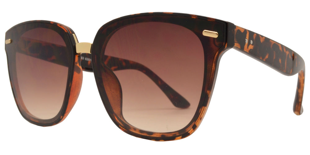 Wholesale - 7963 - Square Horn Rimmed Flat Lens Metal Bridge Plastic Sunglasses - Dynasol Eyewear