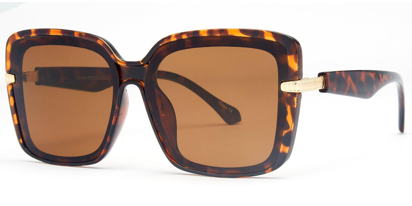 8136 - Plastic Square Sunglasses with Flat Lens