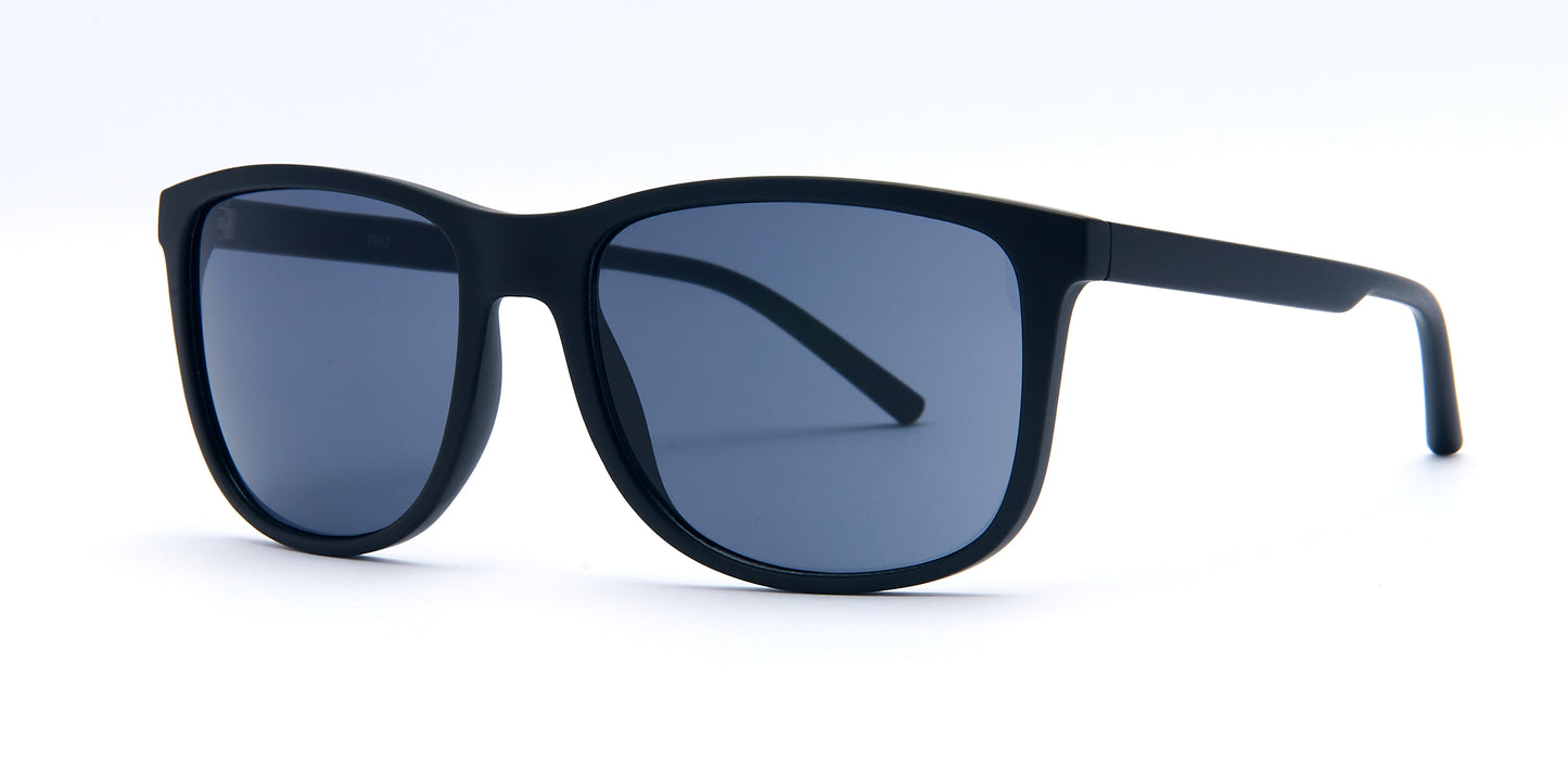 PL 8962 - Polarized Plastic Sunglasses