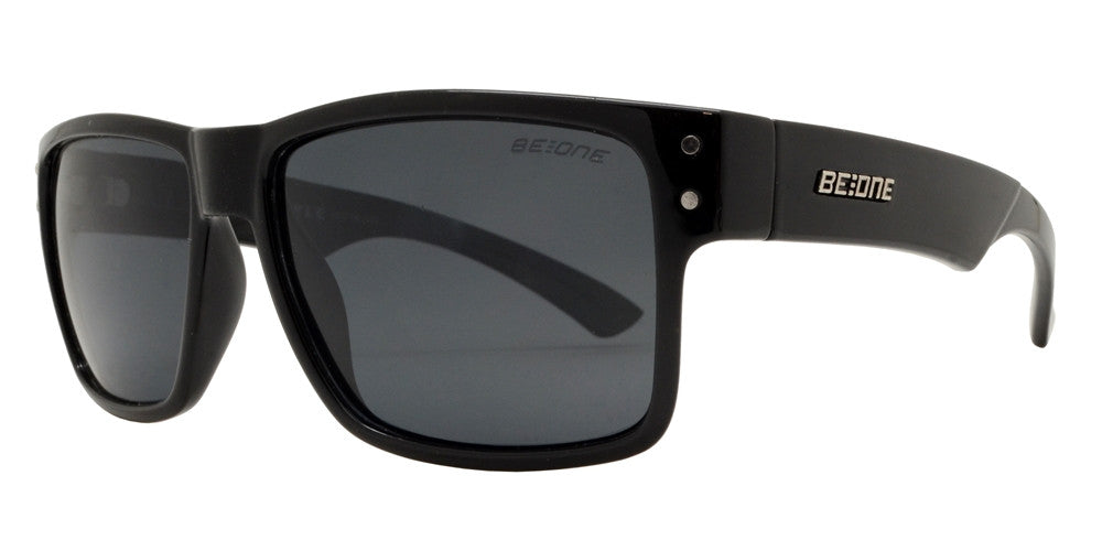 Wholesale - PL Lyle - Polarized Men Sport Rectangular Plastic Sunglasses - Dynasol Eyewear