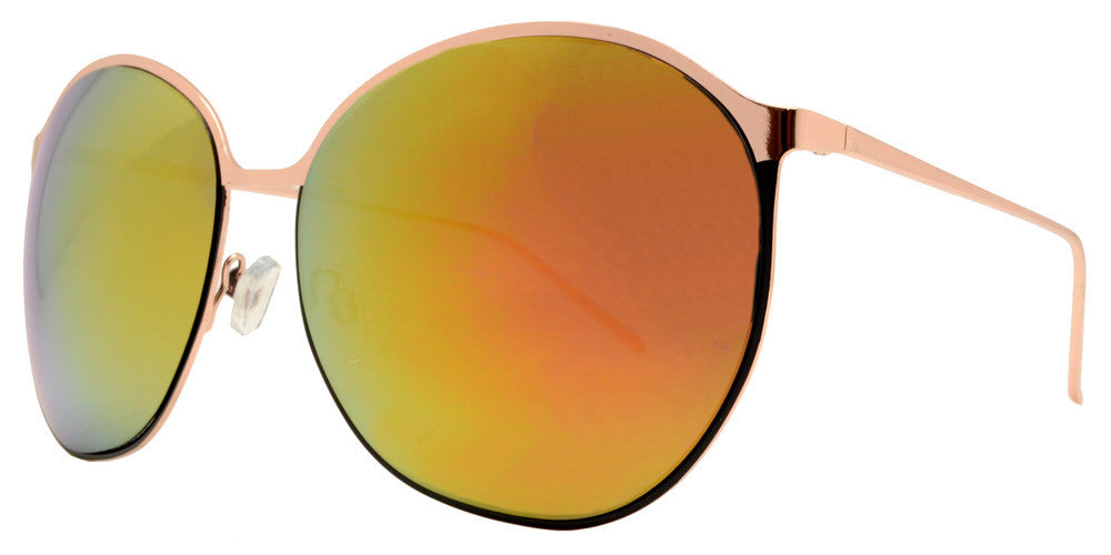 Sunglasses Styles for Trips to the Beach
