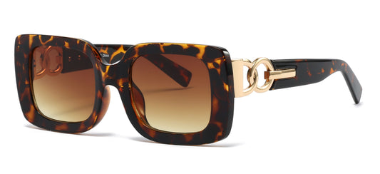 8028 - Fashion Plastic Sunglasses