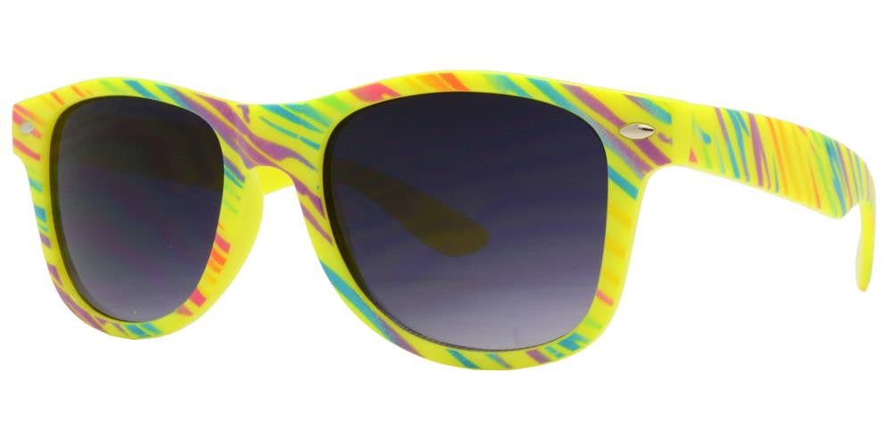 Wholesale - 4567-9 - Kids Classic Horn Rimmed Printed Colorful Stripes Sunglasses - Dynasol Eyewear