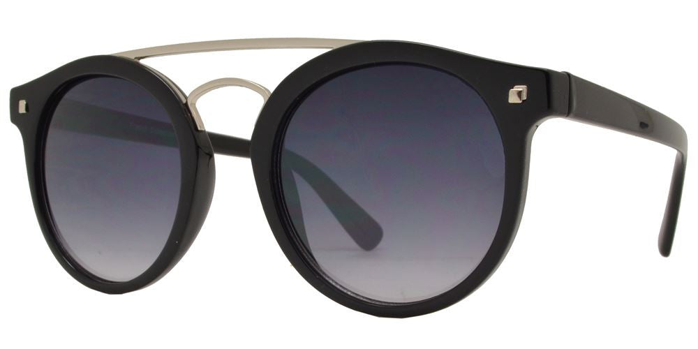Wholesale - FC 6360 - Retro Round with Brow Bar Plastic Sunglasses - Dynasol Eyewear